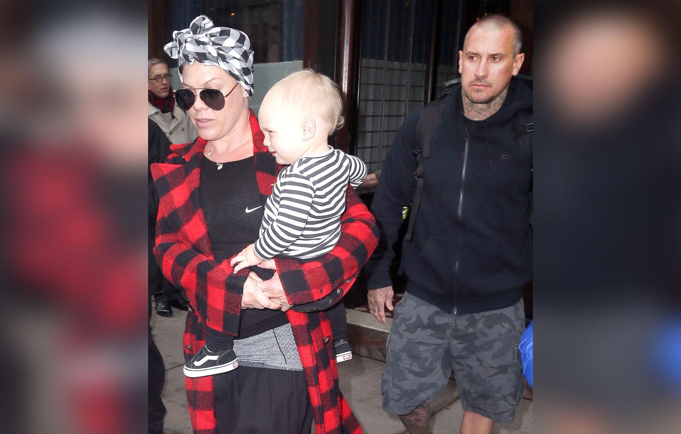 Pink’s 1 year old son hand foot mouth disease 7