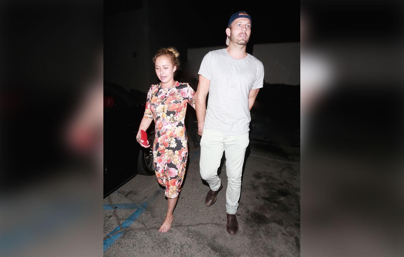 Actress Hayden Panettiere is seen leaving the back door of Craig&#8217;s restaurant with a male friend while barefoot.