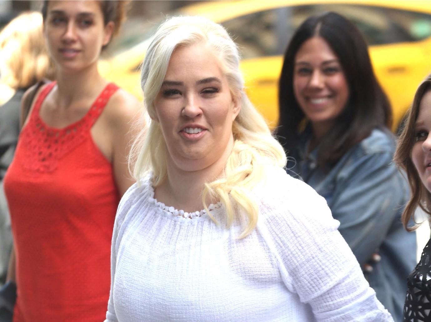 Honey Boo Boo's Sister Anna Reveals She's Starting 'Round 3 Of Chemo'