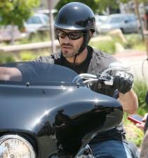 2010__03__wenn2469658 211×225.jpg