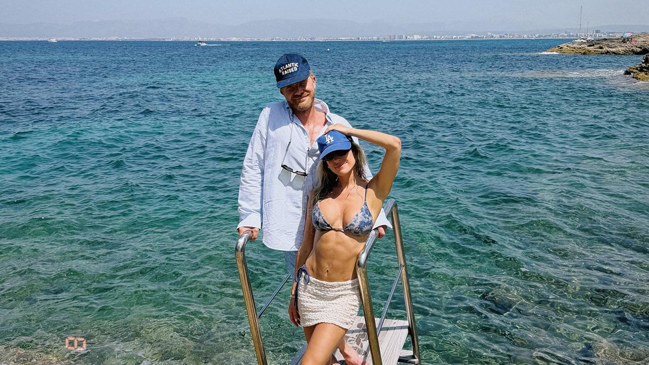 Image of Kristin Cavallari wore a blue bikini in another snap of her abs. 