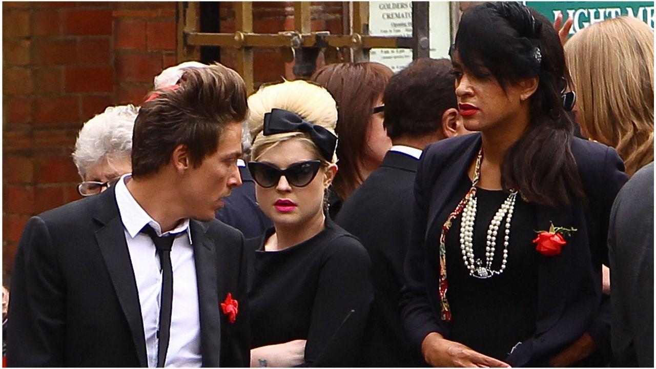 image of Kelly Osbourne wrote a nice message to the late star on Instagram.
