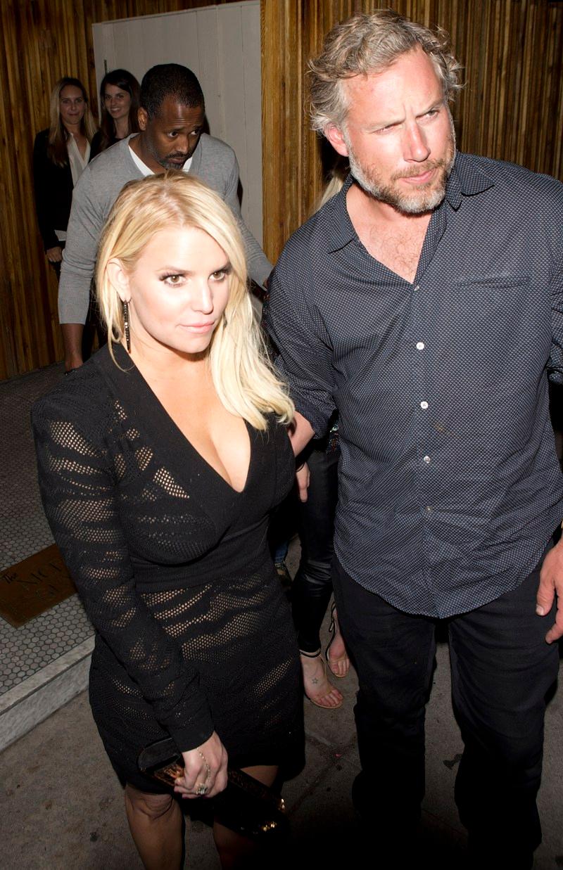 Jessica simpson weight gain boob job pregnant plastic surgery 04 SPL