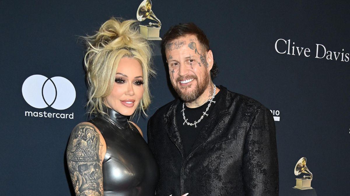 image of The country star filed for divorce. 