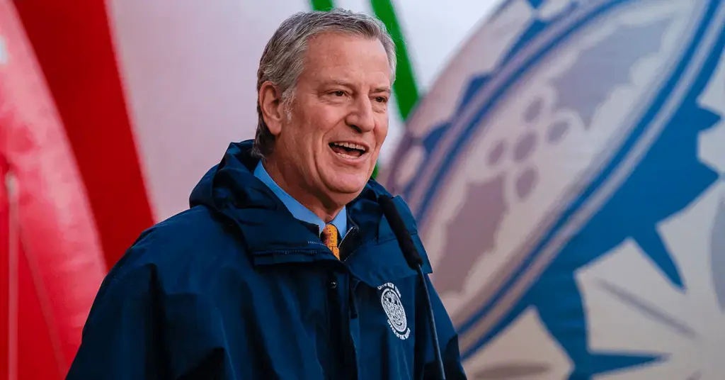 former nyc mayor bill de blasio democrats wrong backing joe biden