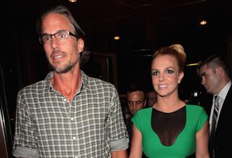 Jason trawick britney spears dec16nea.jpg