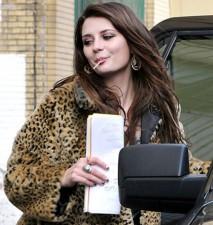 2010__01__Mischa_Barton_JAN.20news 213×225.jpg