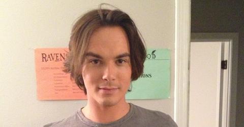 Tyler blackburn ravenswood set