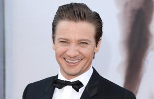 Jeremy renner2 teaser_319x206.jpg