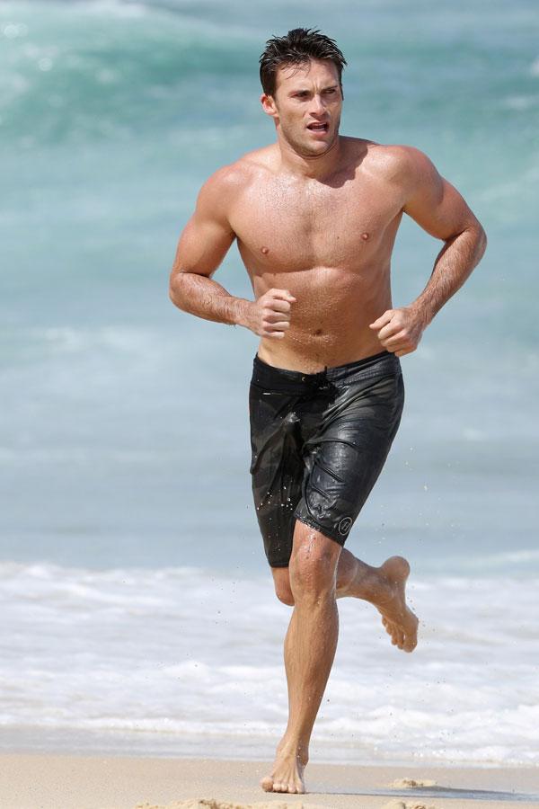 Scott eastwood shirtless beach photos 05