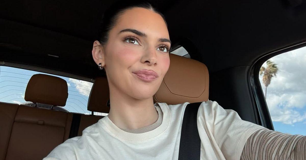 kendall jenner braless plunging bodysuit photo