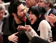 2010__02__pete_ashlee_wentz_Feb4_78 225×172.jpg