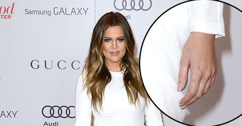 Khloe kardashian ring off