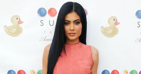kylie jenner expecting baby girl pink pics long