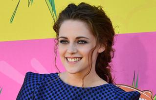 Kristen stewart3 teaser_319x206.jpg