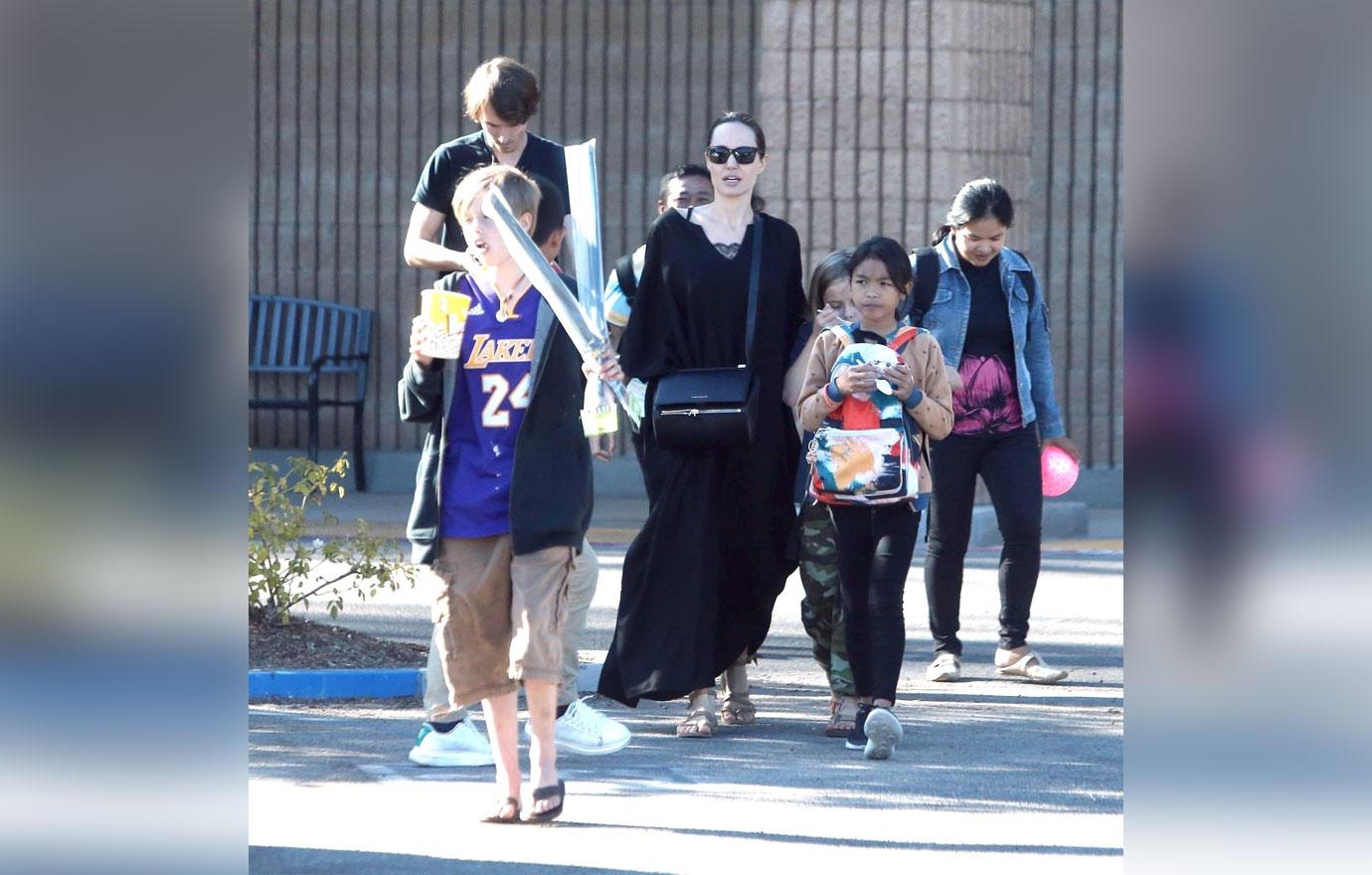 *PREMIUM EXCLUSIVE* Angelina Jolie takes her kids to laser tag after lunch