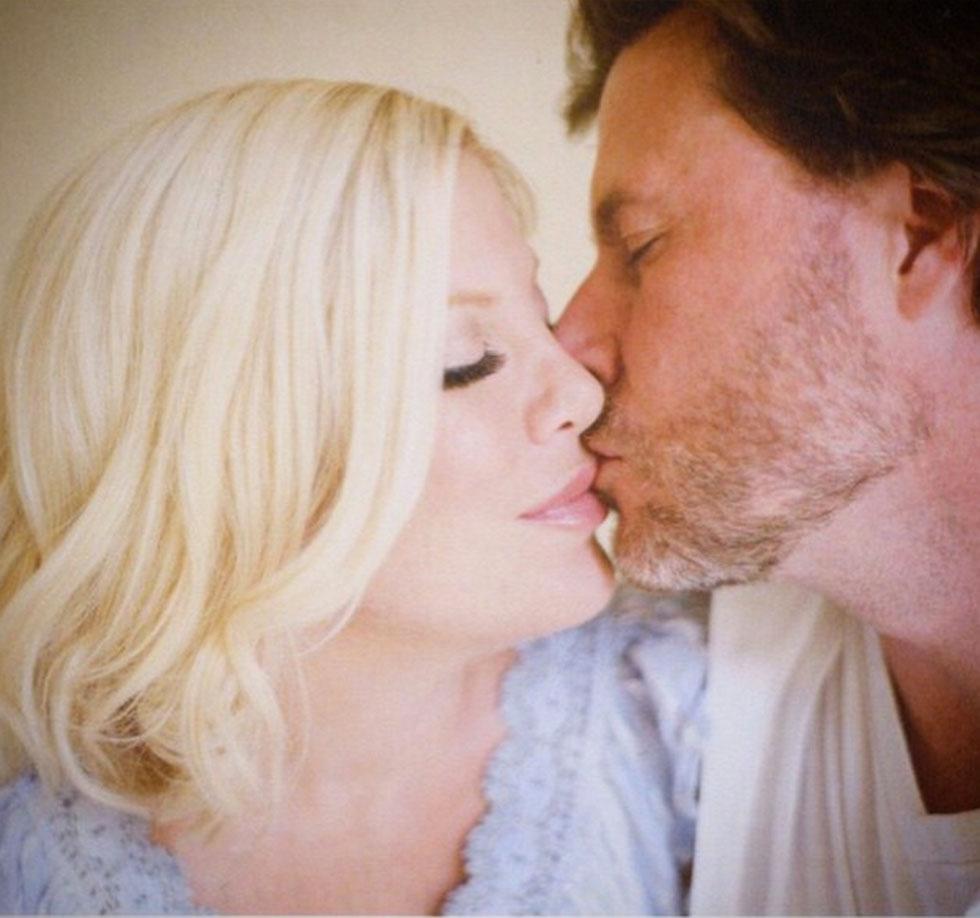 Tori spelling dean mcdermott anniversary