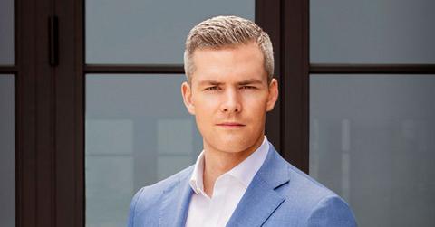 Million Dollar Listing's Ryan Serhant Strips Down In The Snow: Photo