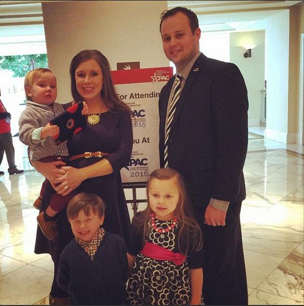 Josh duggar tax debt pregnant anna 02