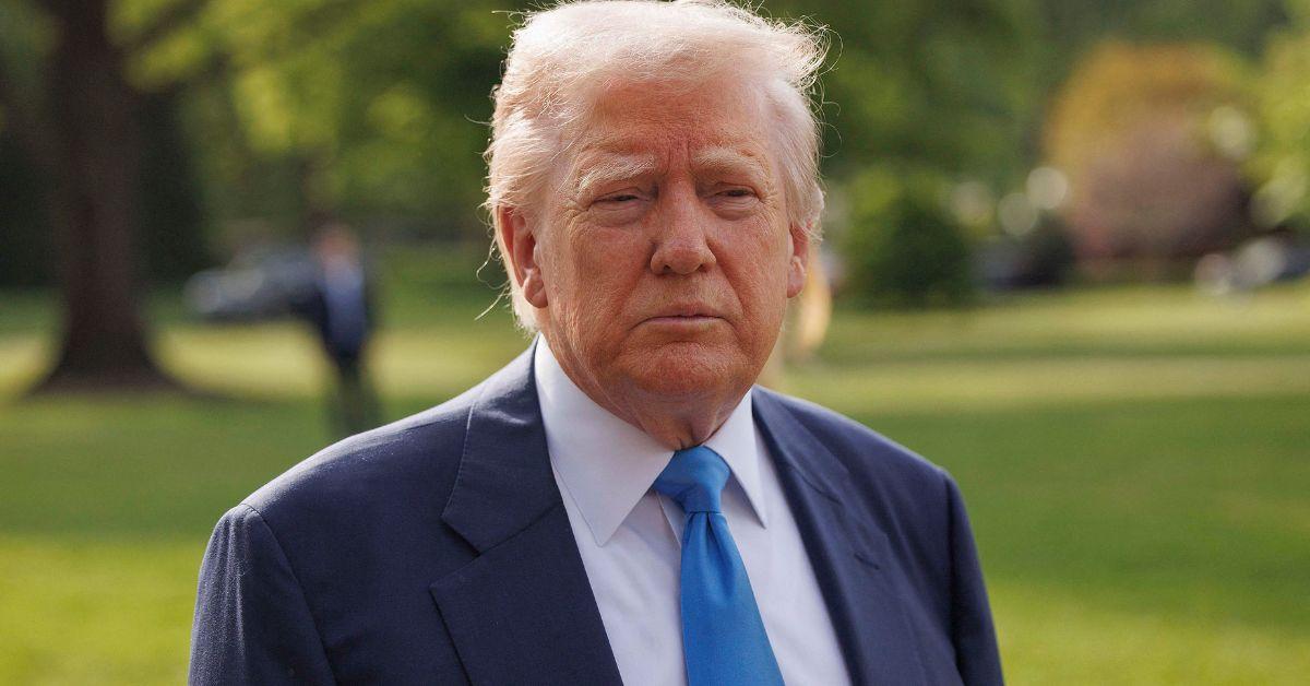dumbest president donald trump attacked blames joe biden bad economy
