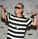 2010__08__Richard_Hilfiger_Aug5newsne 147×150.jpg