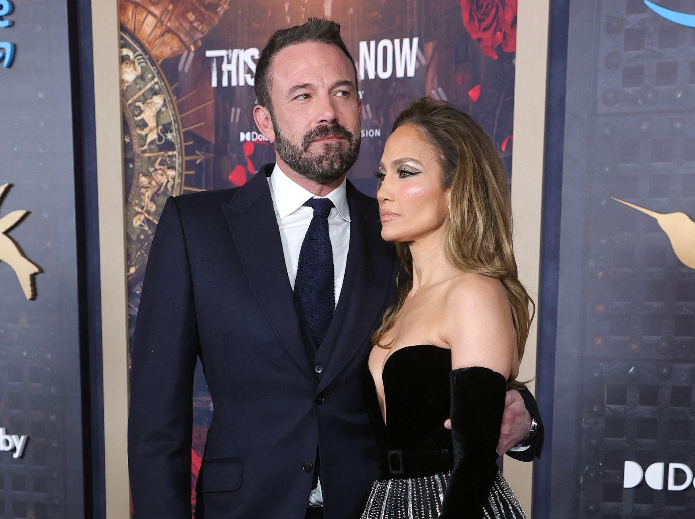 ben affleck jennifer lopez seen together first time since marriage trouble rumors