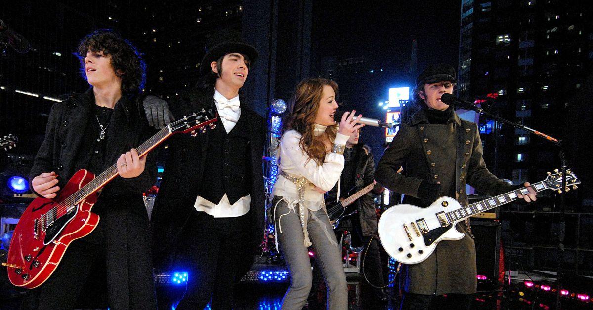 miley cyrus and the jonas brothers