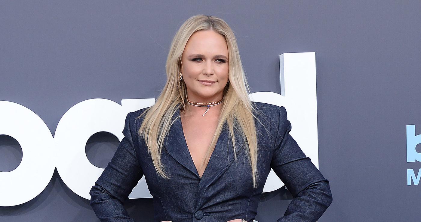 Miranda Lambert Dragged For Wearing Sassy Shirt After Selfie Incident