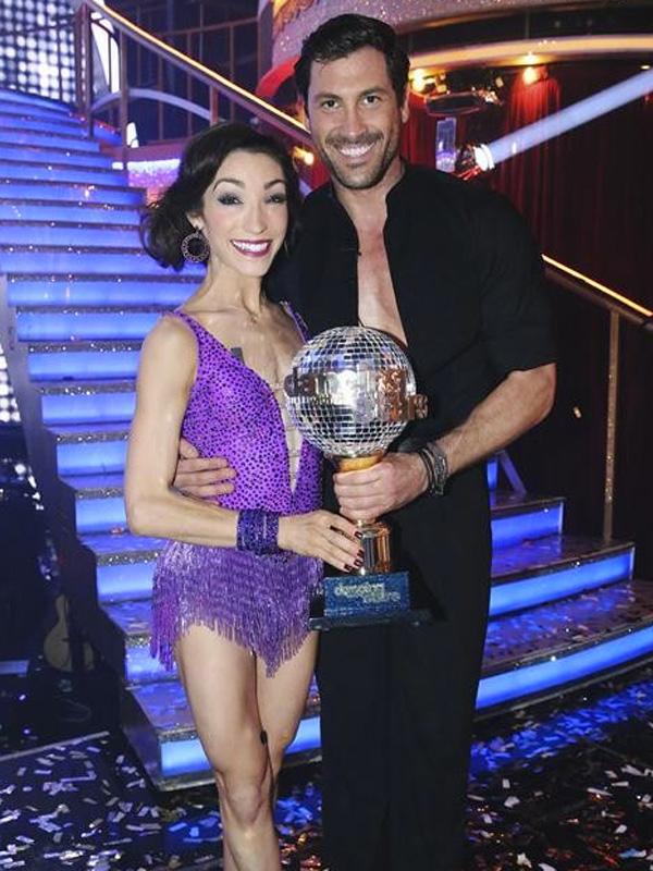 Maks meryl dancing with the stars mirrorball