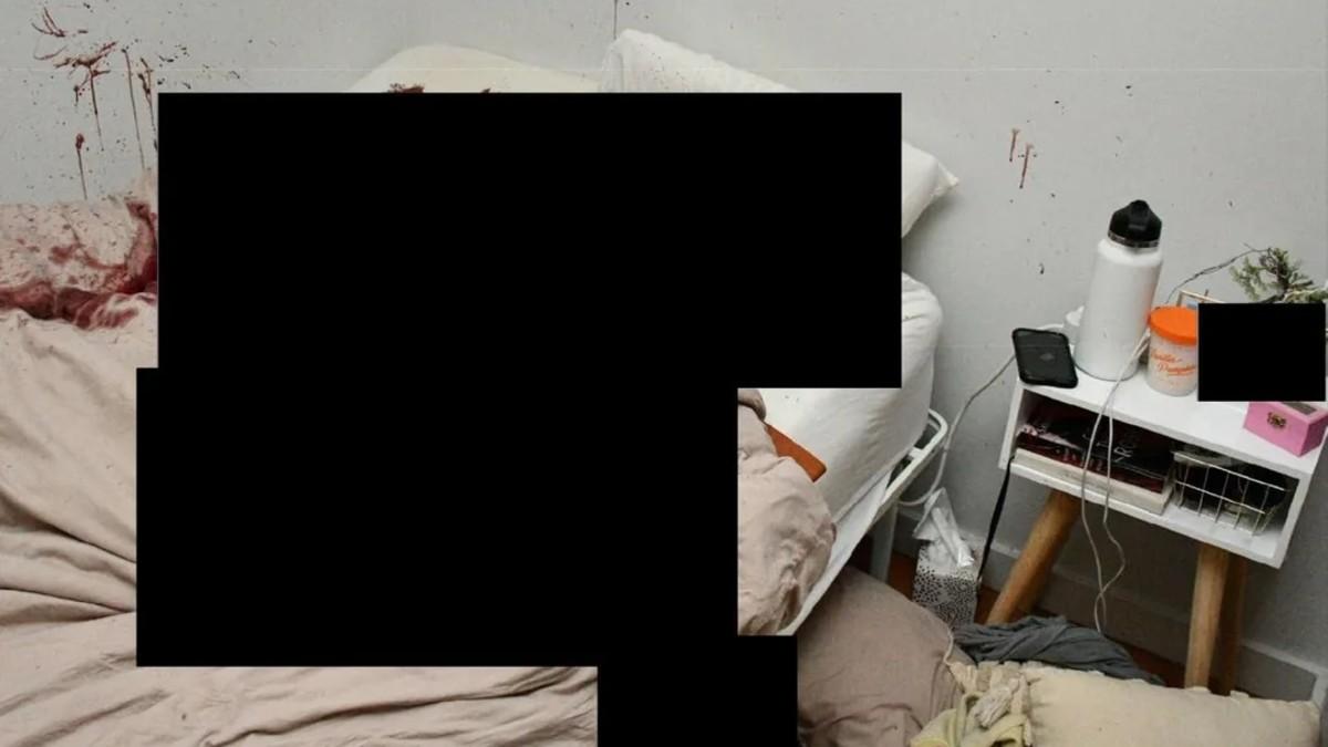 image of Madison Mogen and Kaylee  Goncalves were in the same bed together. 
