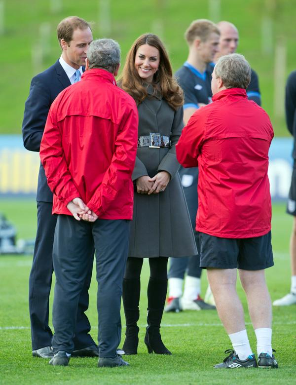 Prince_william_kate_middleton_oct9_ _1.jpg