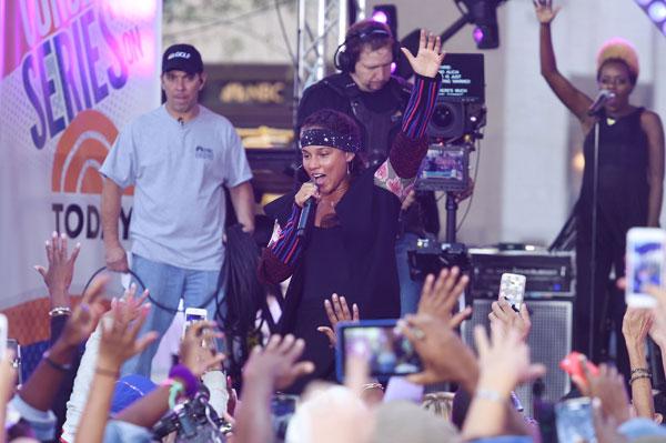 alicia keys performing live nbc today show