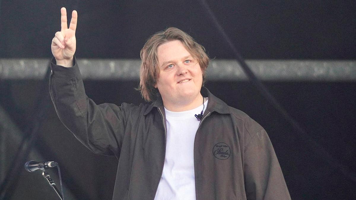Lewis Capaldi 