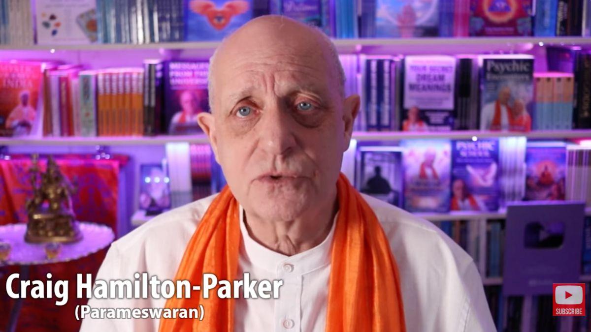 Photo of Psychic Craig Hamilton-Parker predicted Ayatollah Ali Khamenei's death.