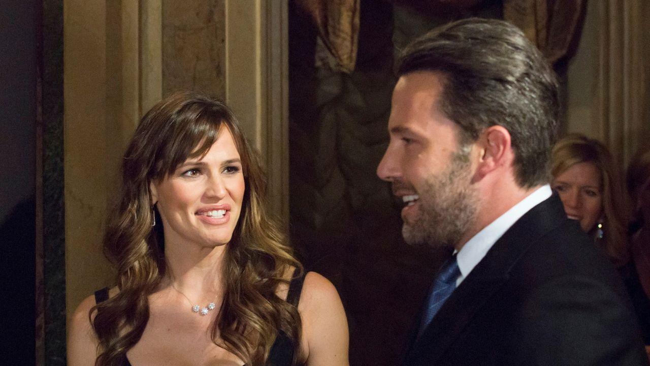 Image of Jennifer Garner and Ben Affleck.