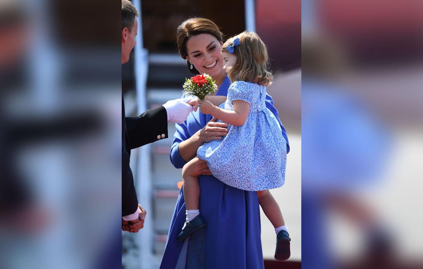 Prince George Princess Charlotte Royal Tour Berlin Photos 04