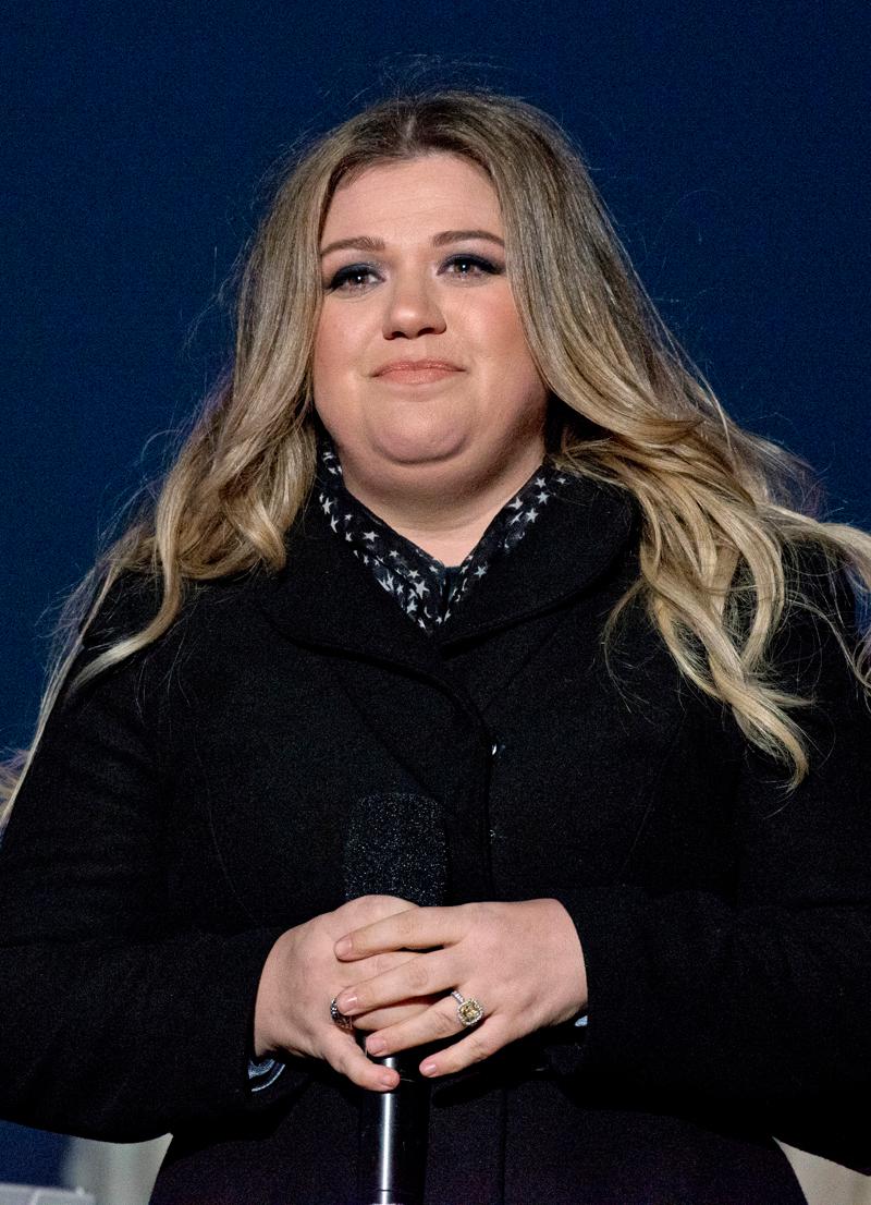 kelly clarkson weight gain wardrobe