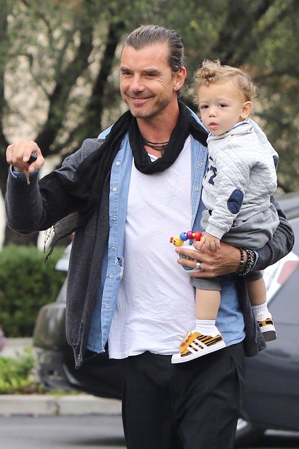 Gavin rossdale hot hollywood dads.