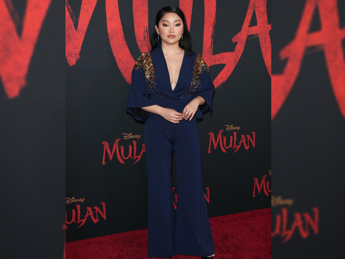 //red hot carpet lana condor