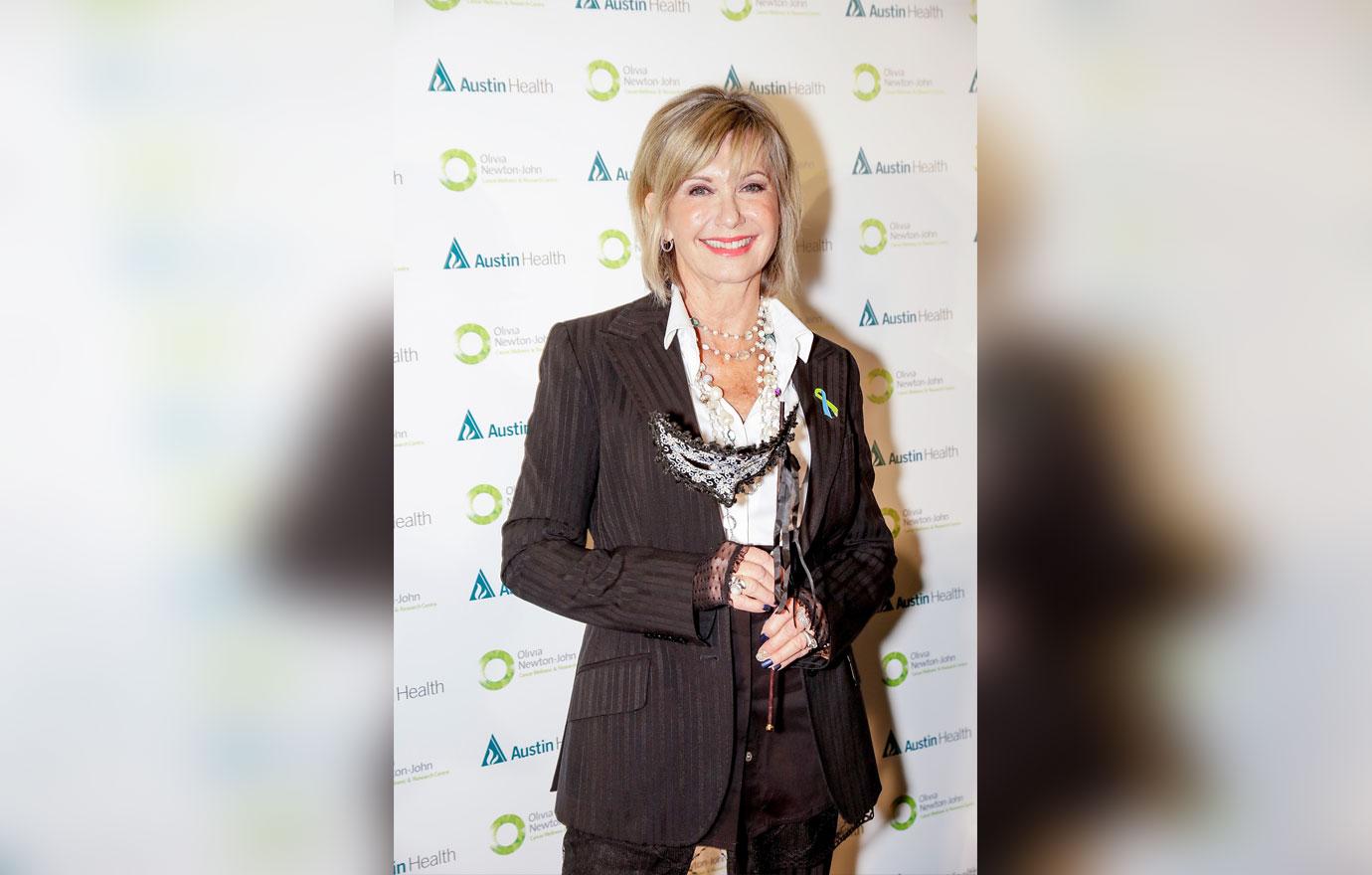 Olivia newton john cancer 6