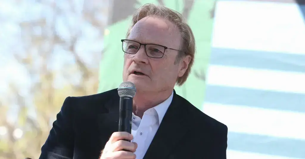 lawrence odonnell donald trump stared down manhattan courthouse