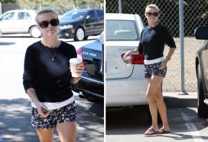 2010__08__Reese_Witherspoon_Aug20main 300×206.jpg