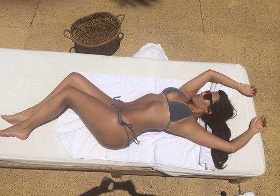 Kim kardashian bikini