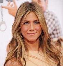 2010__03__Jennifer_Aniston_March19news 214×225.jpg
