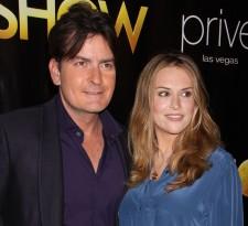 2010__01__charliebrooke 225×205.jpg