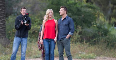 EXCLUSIVE: Bachelor star Chris Soules and fiancee Whitney Bischoff take a romantic hike at Runyon Canyon in Los Angeles.