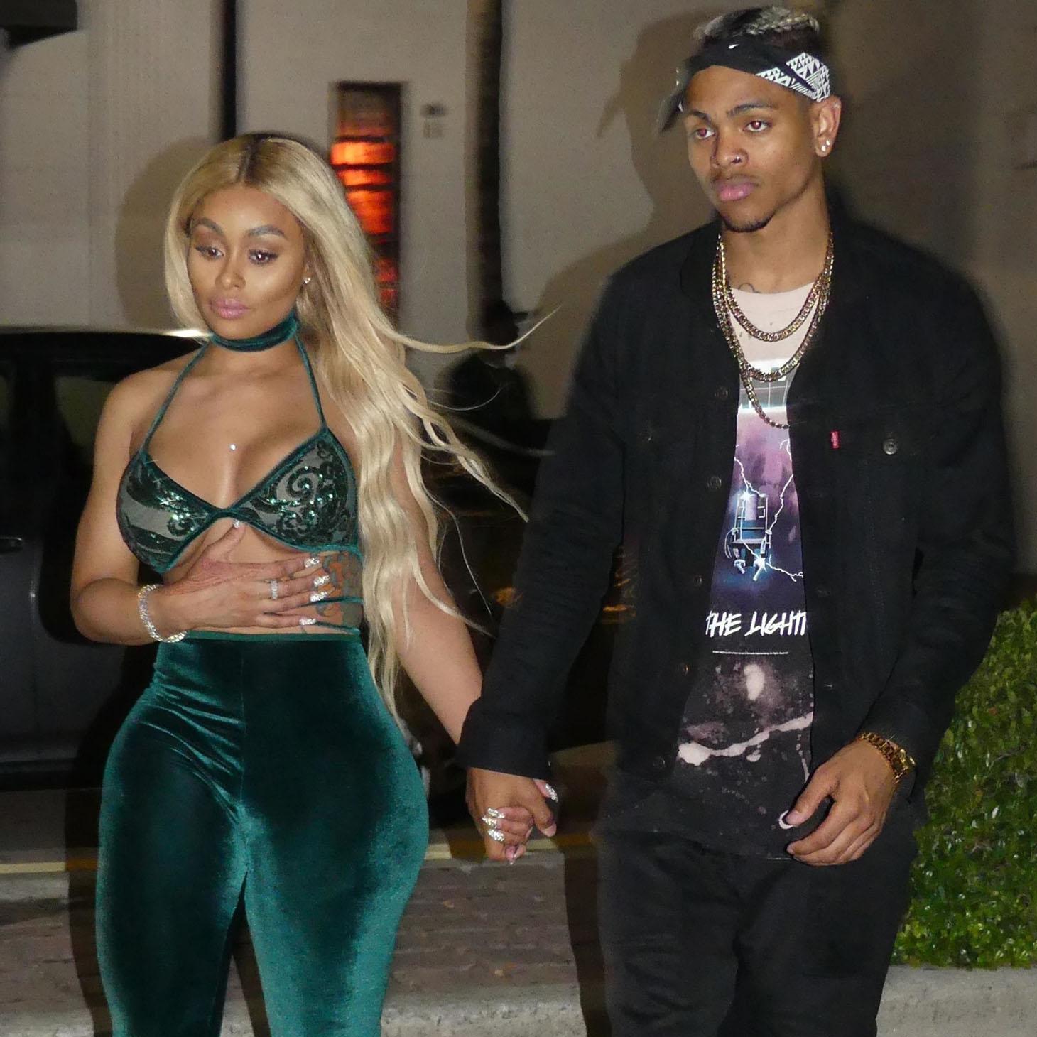 *PREMIUM EXCLUSIVE* Blac Chyna and her new boyfriend Mechie Holding Hands as they leave a nightclub at 4AM