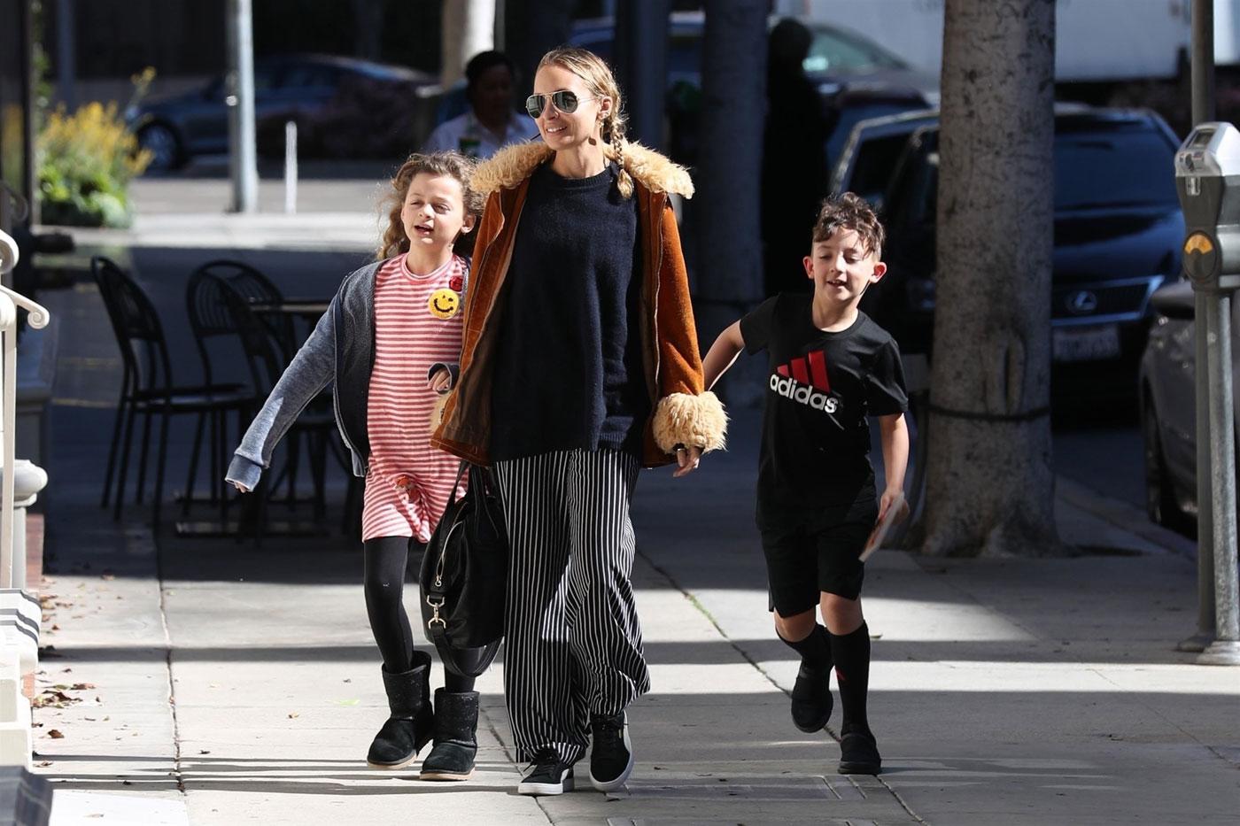 Nicole Richie Kids Harlow Sparrow Pics 03