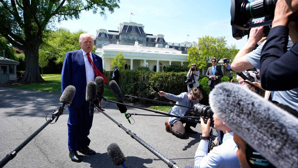 Image of She said watching the briefings became too difficult.