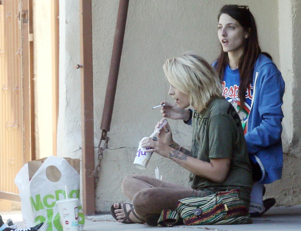 EXCLUSIVE: Paris Jackson eats McDonald&#8217;s and smokes cigarettes with her friends on her 19th birthday